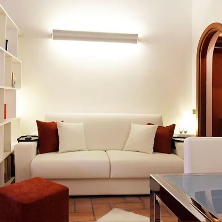 Charming Private Flat Spanish Steps